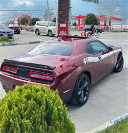 دۆج چالنجەر